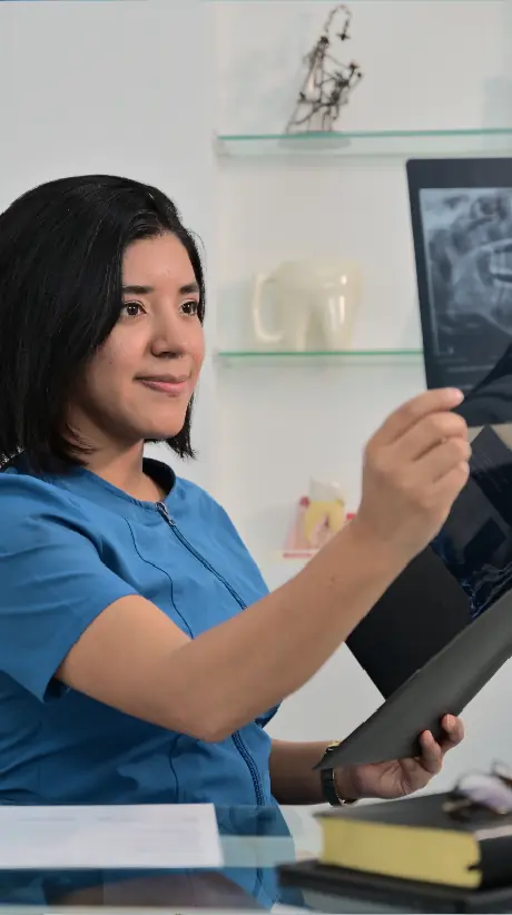 Dra. Alejandra Picado